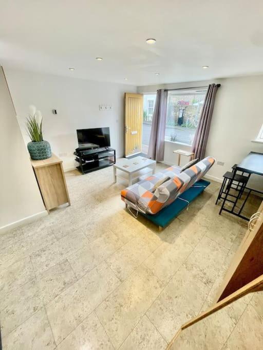 Cambridge City Centre Studio, Sleeps 3 Buitenkant foto